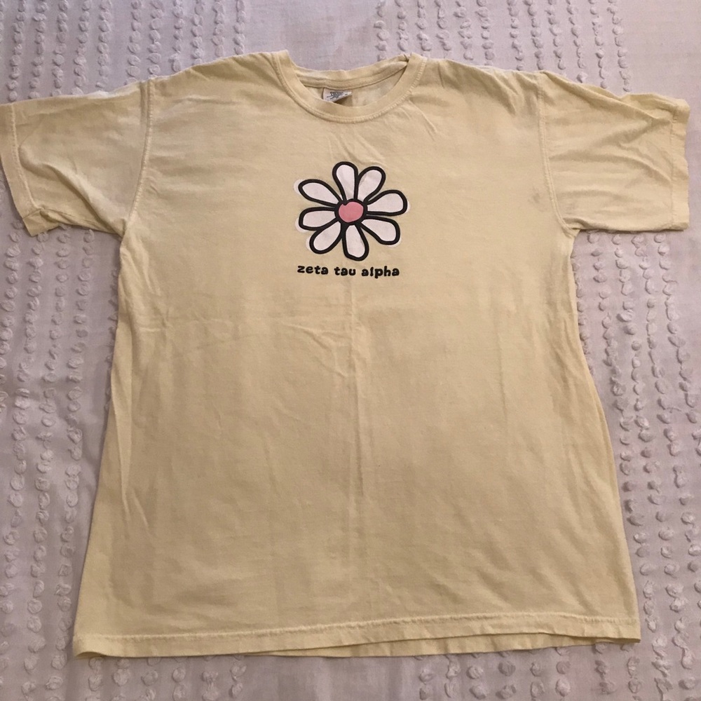 Zeta Tau Alpha Flower Tee